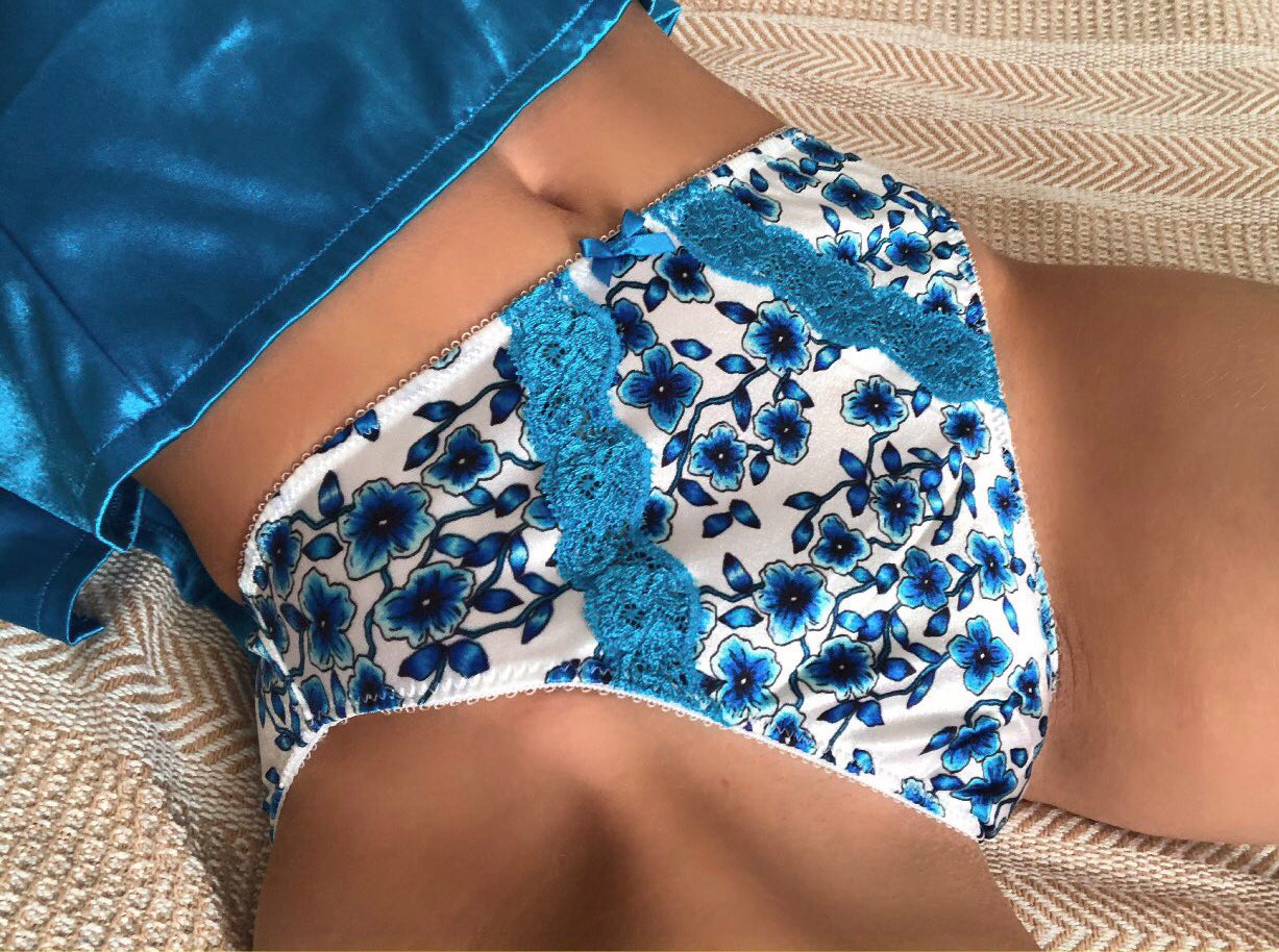 Blue floral panty with turquoise lace center panel and scalloped trim